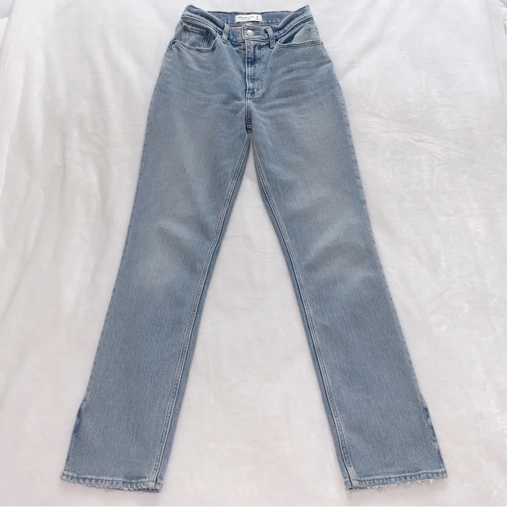 Abercrombie The 90s Straight Ultra High Rise Curve Love Denim Jeans Side Slit 25
